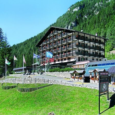 Hotel Il Caminetto Sport Canazei Ngoại thất bức ảnh