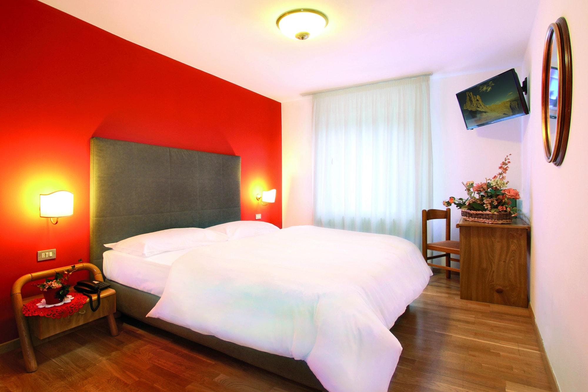Hotel Il Caminetto Sport Canazei Ngoại thất bức ảnh