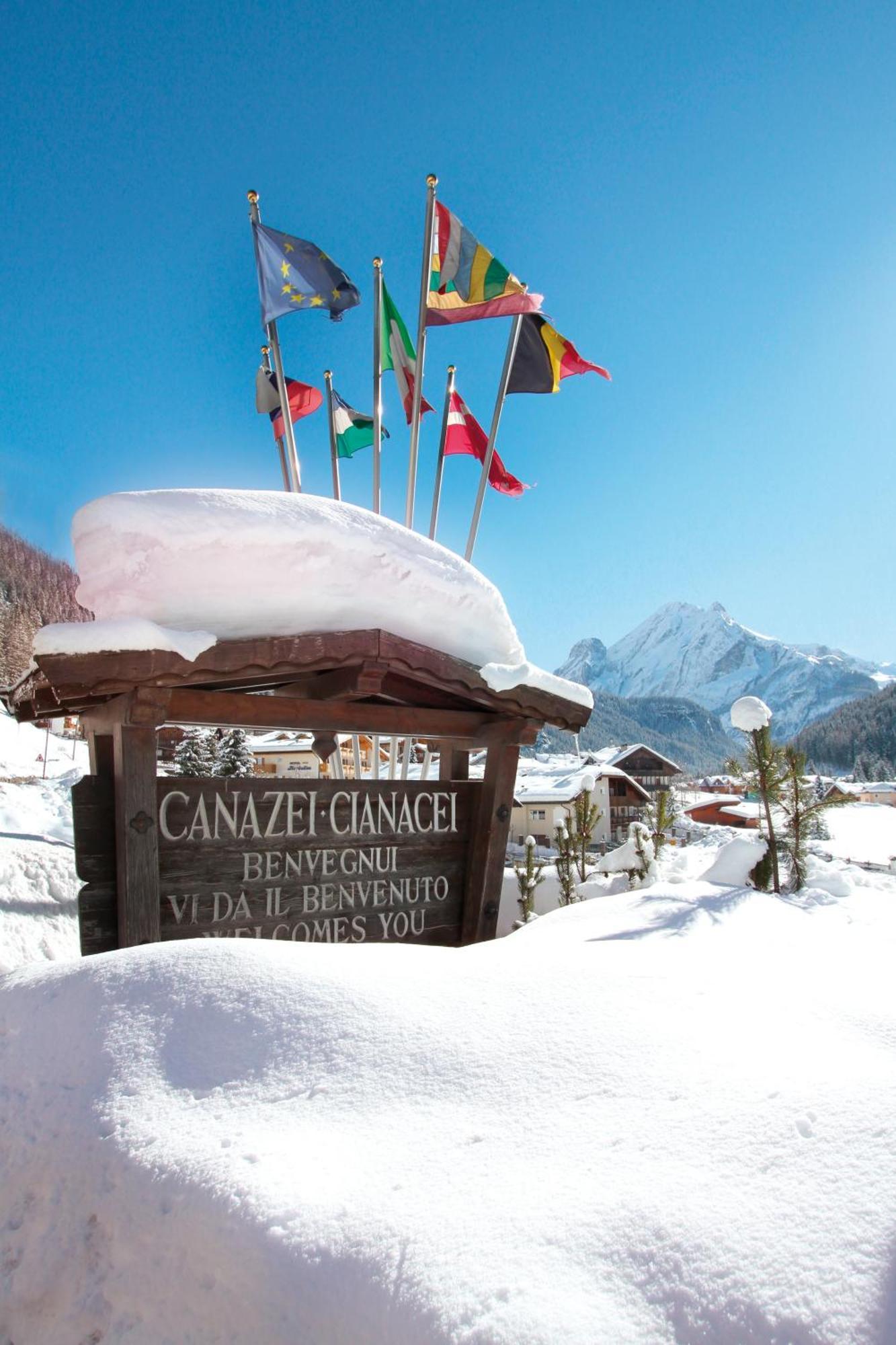 Hotel Il Caminetto Sport Canazei Ngoại thất bức ảnh