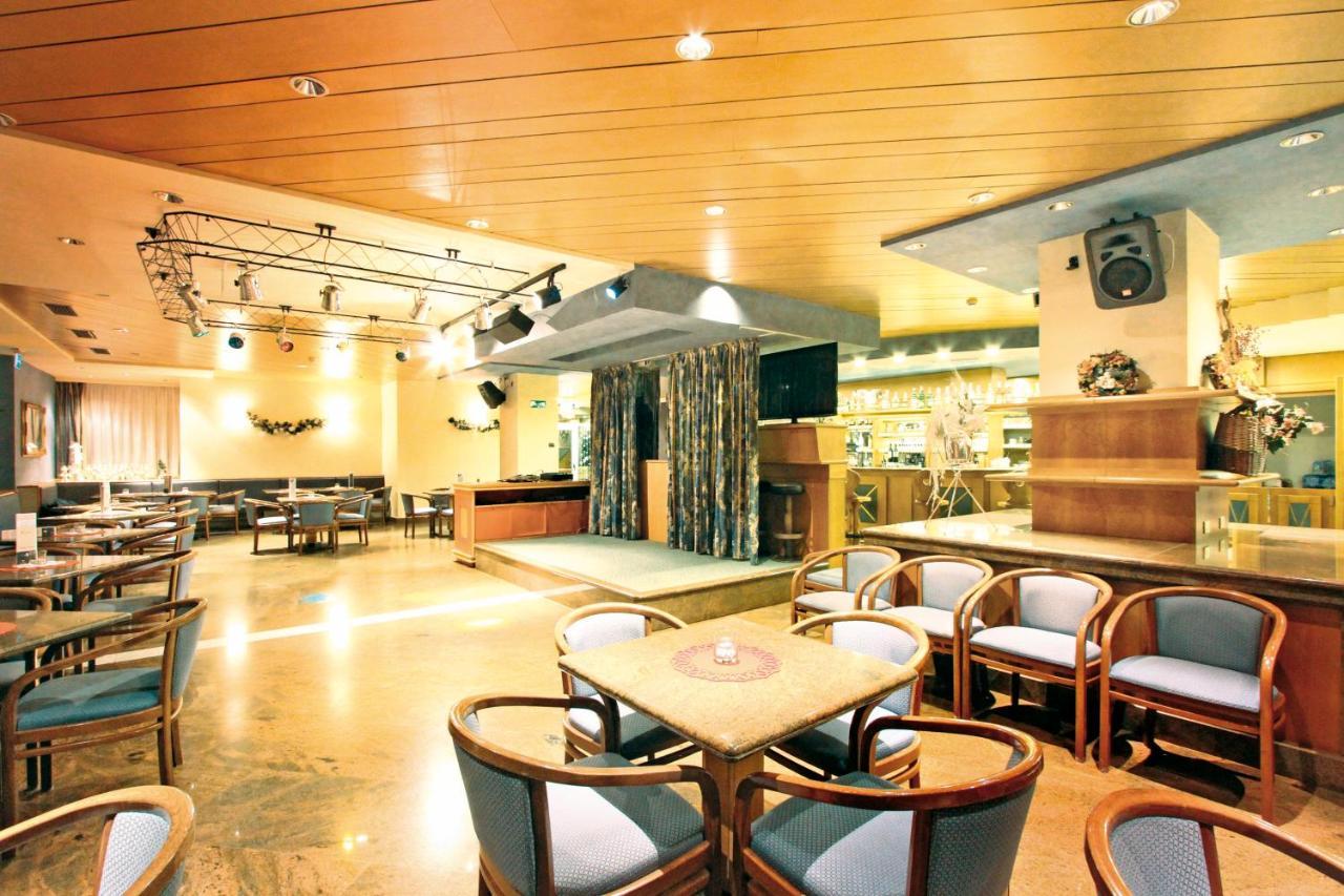 Hotel Il Caminetto Sport Canazei Ngoại thất bức ảnh